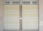 LẮP ĐẶT CỬA KÉO TẠI DĨ AN - BÌNH DƯƠNG